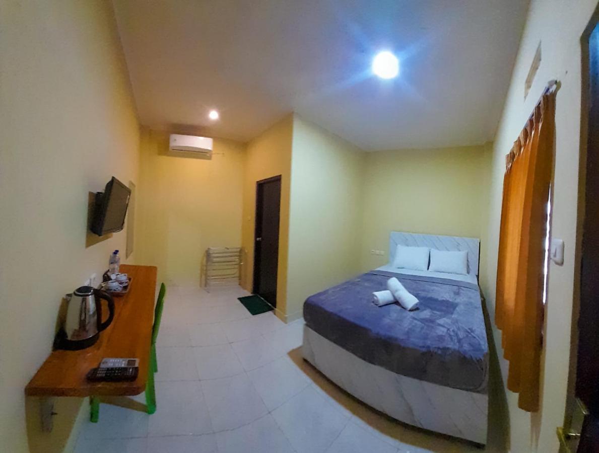 Fx72 Labuan Bajo Hotel Exterior foto